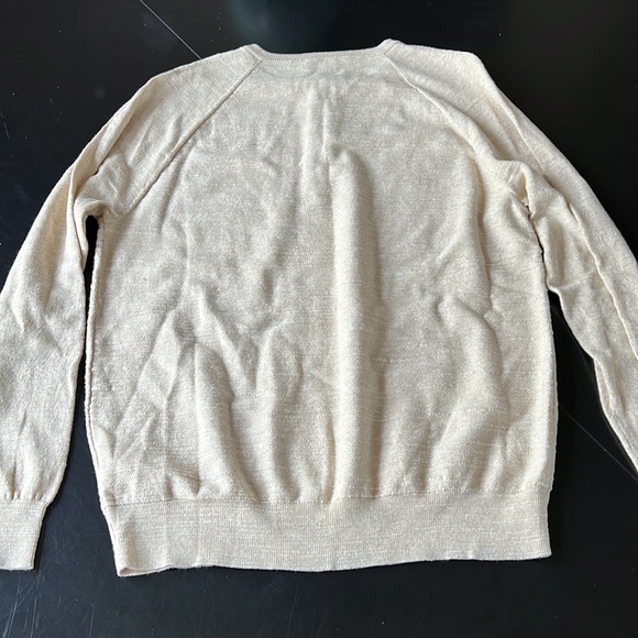J Crew 3 button long sleeve Men’s medium sweater, 100% cotton, light beige/cream - Picture 10 of 10